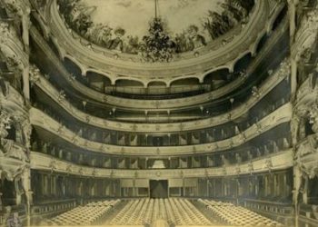 1816, Independencia, Bugs Bunny y el Barbero de Sevilla