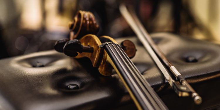 Una sinfonía de fracaso y una hipnosis para el éxito